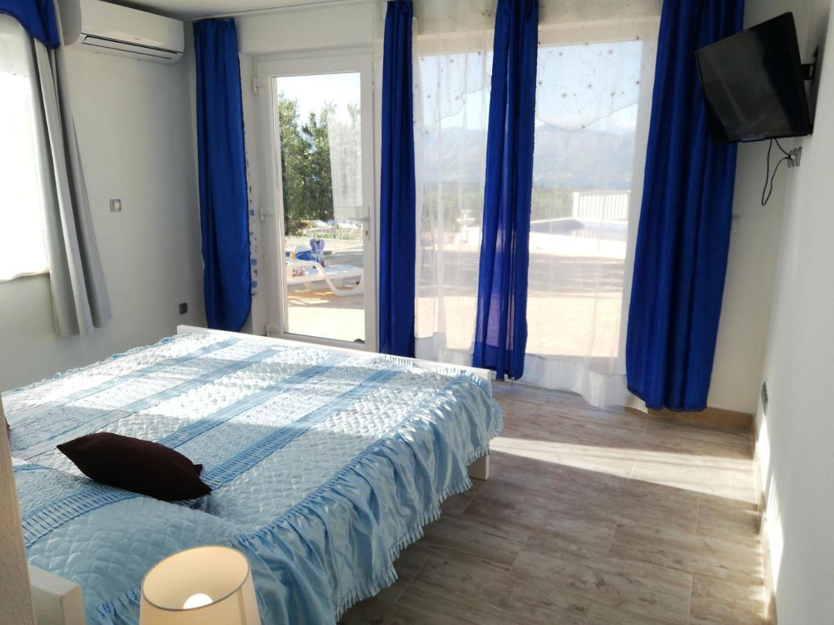 Vila Maslinica Pucisca Eksteriør bilde